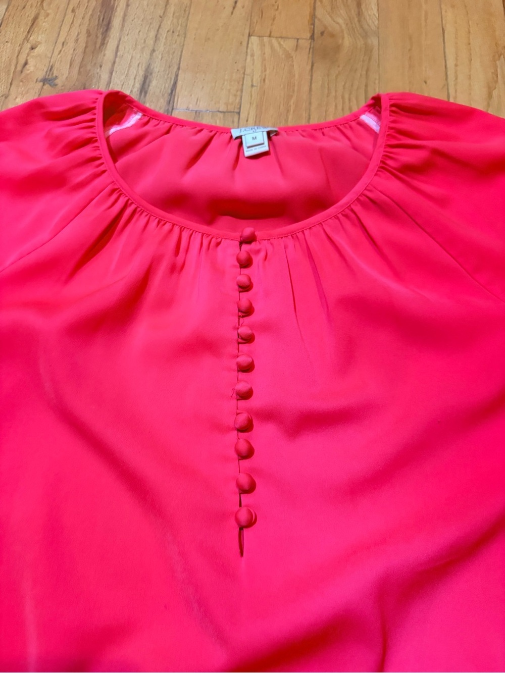 J.Crew Hot Pink Coral Covered Button Long Sleeve Blouse Women’s Medium - Picture 3 of 9